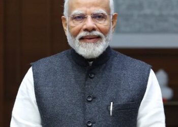 PM Offers Navratri Prayers, Extends Greetings to Citizens